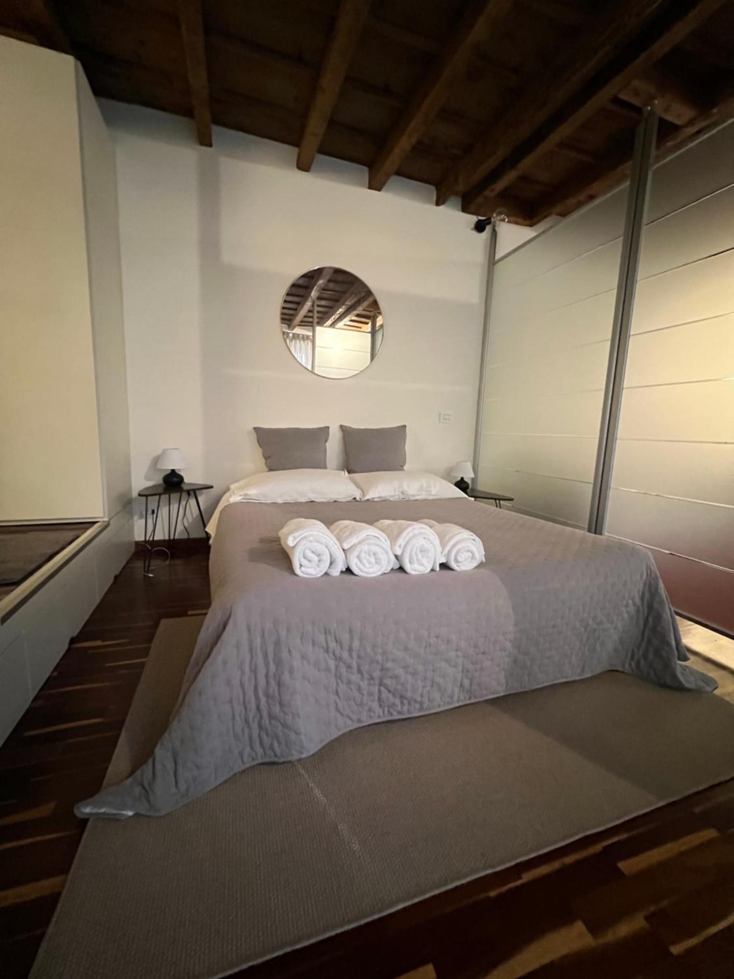 Antica Corte Navigli-Darsena มิลาน ภายนอก รูปภาพ